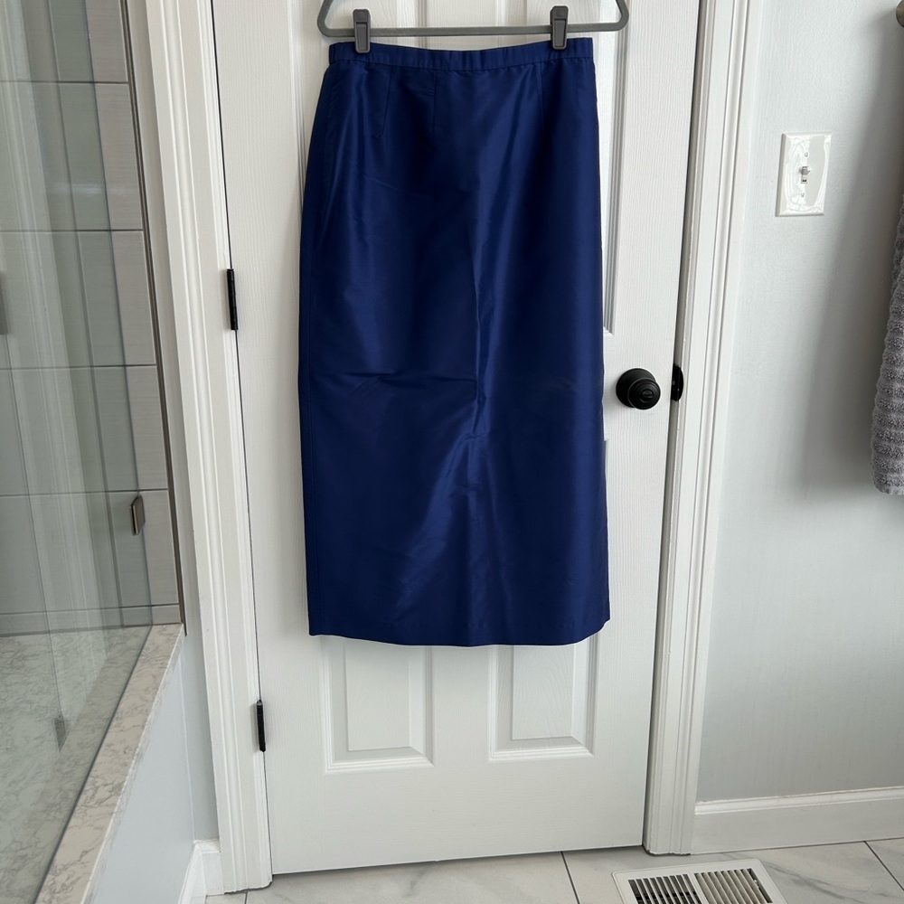 Blue Silk Women's Long Skirt Suit - Picture 15 of 15